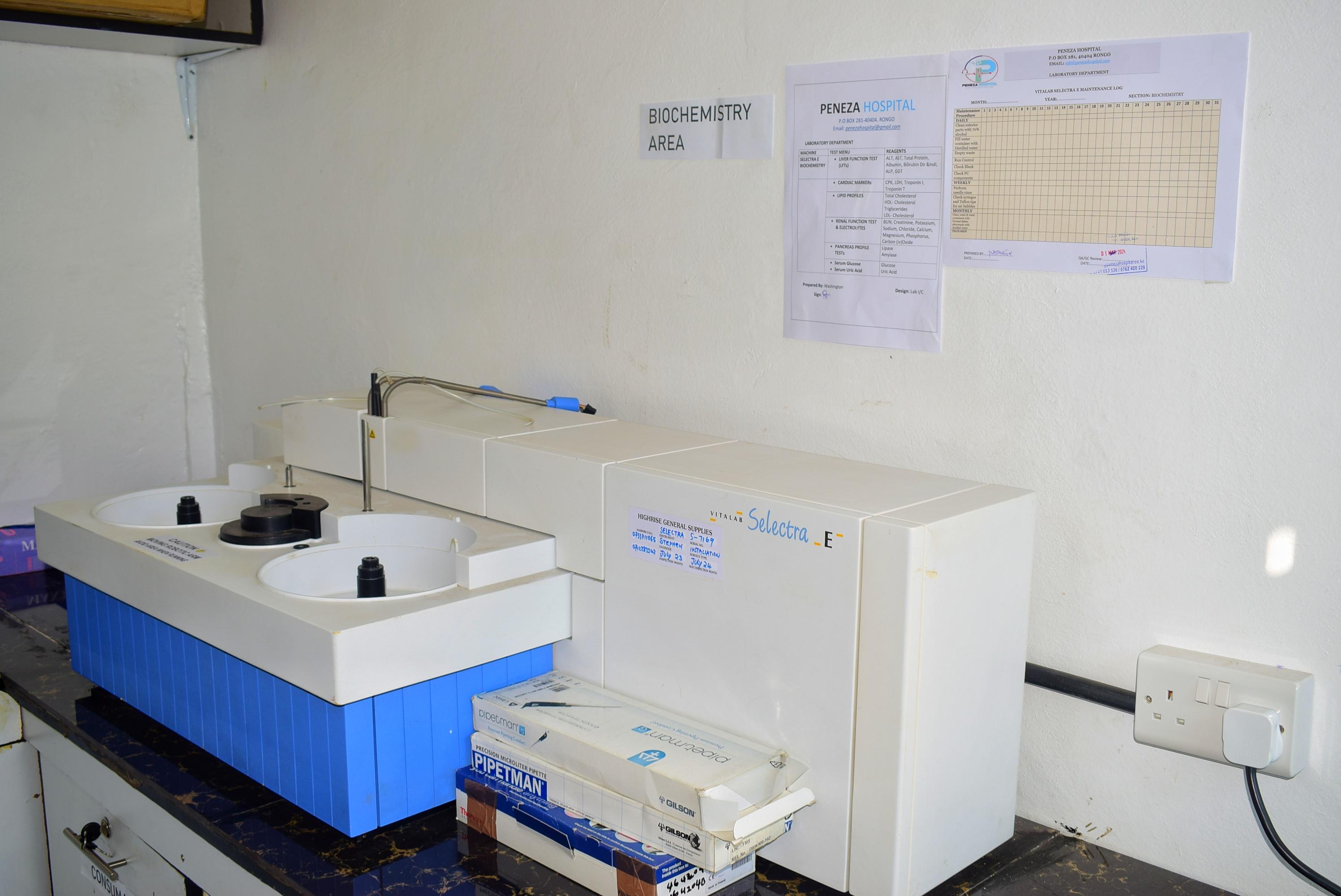 Peneza Hospital, Laboratory