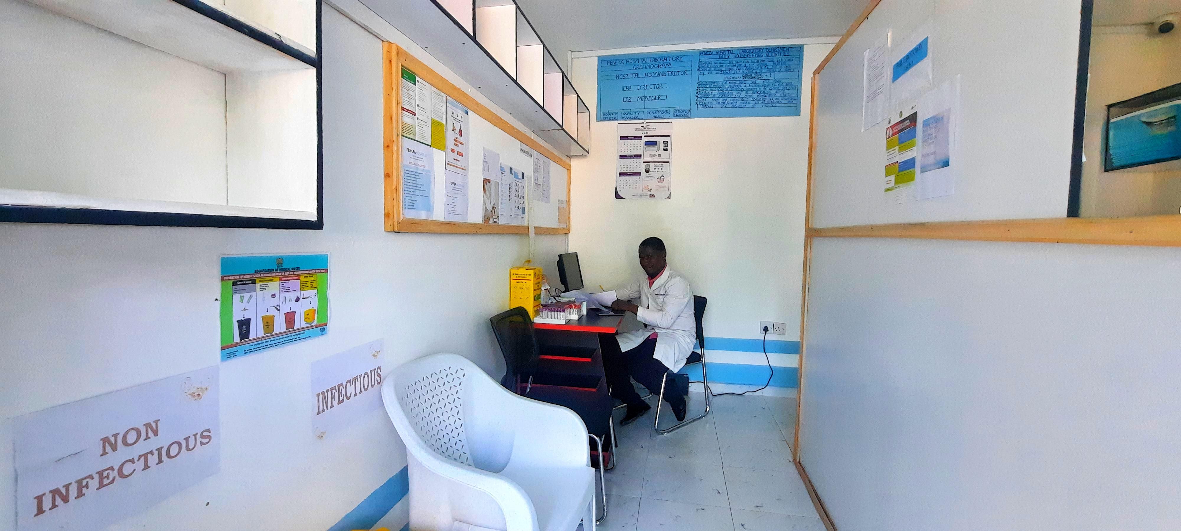 Peneza Hospital, Laboratory