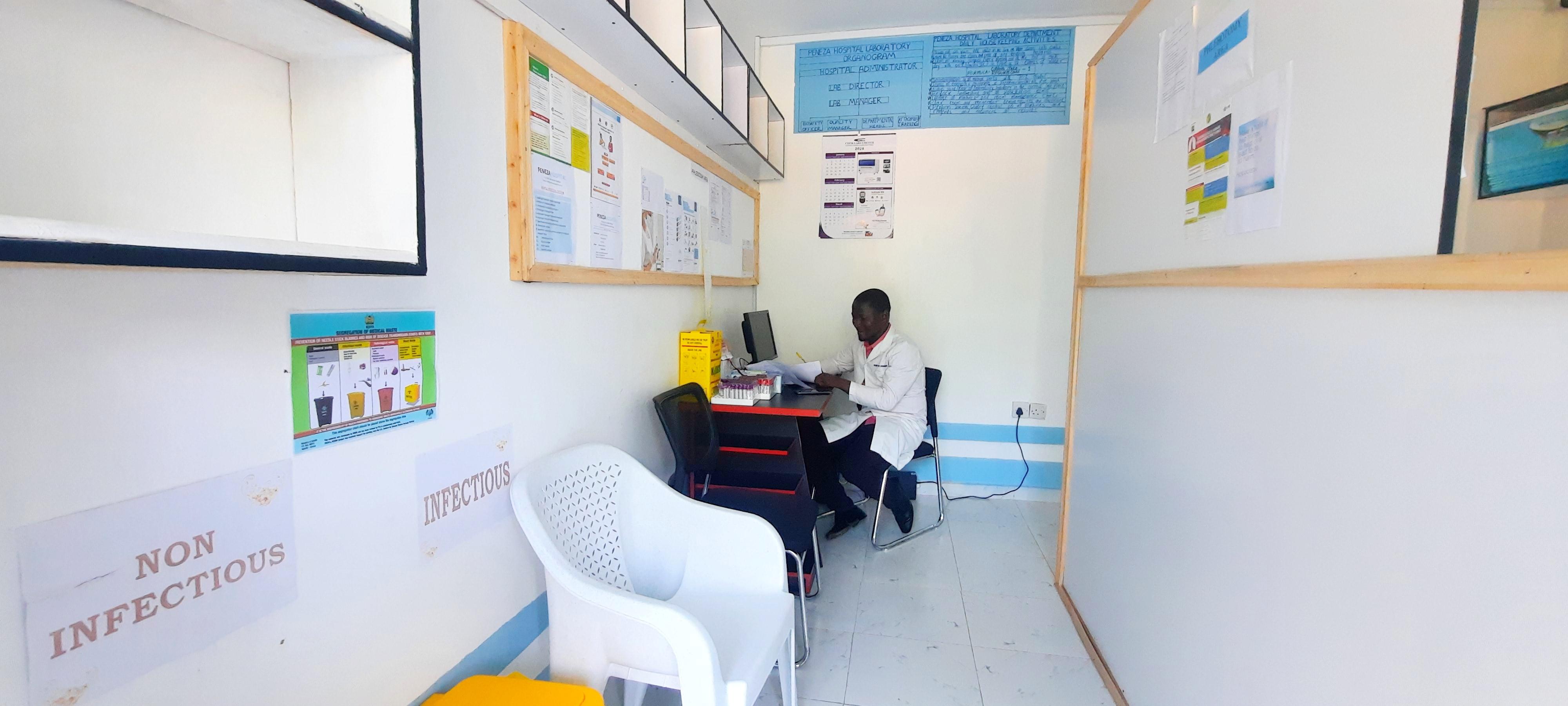 Peneza Hospital, Laboratory
